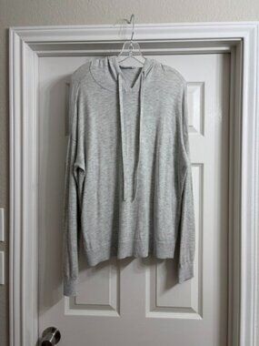 Luxury Brand Women's Cashmere Blend Sweater Hoodie, Size Large